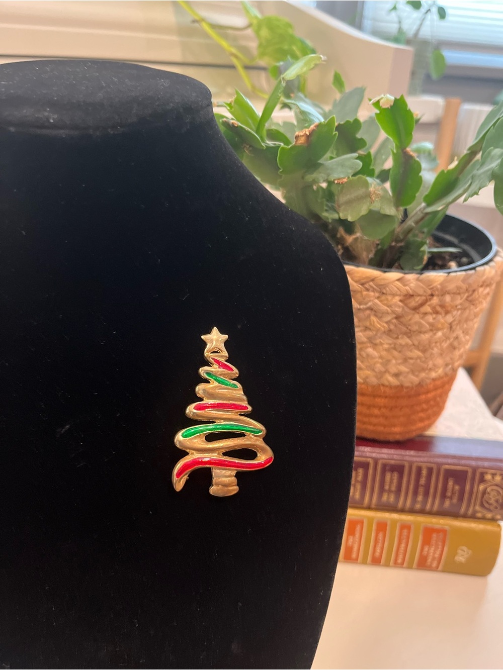 Vintage Christmas Tree Holiday Brooch